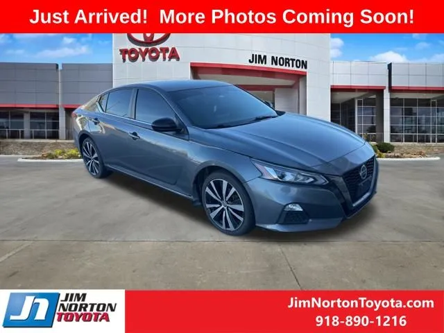 Gray 2019 Nissan Altima 2.5 SR for sale in Tulsa, OK