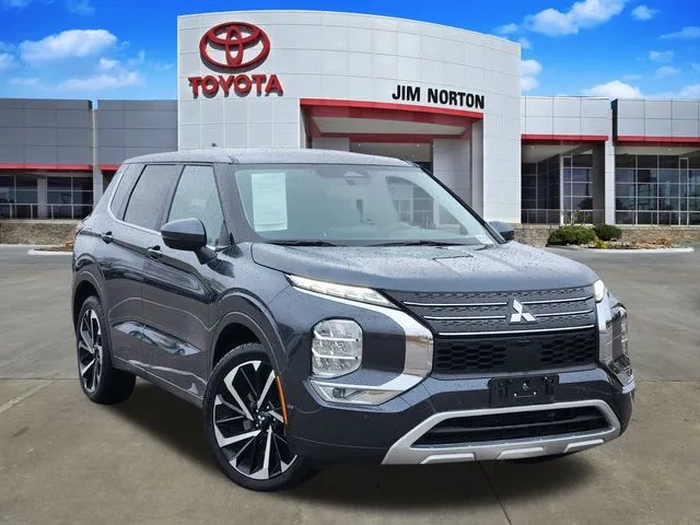 Gray 2024 Mitsubishi Outlander SE for sale in Tulsa, OK
