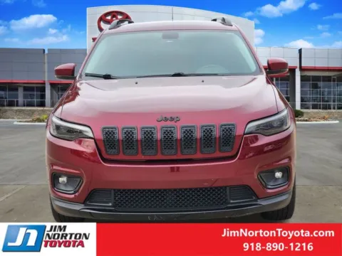 Photos of 2019 Jeep Cherokee Altitude for sale in Tulsa, OK at Jim Norton Toyota