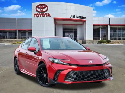Red 2025 Toyota Camry SE for sale in Tulsa, OK
