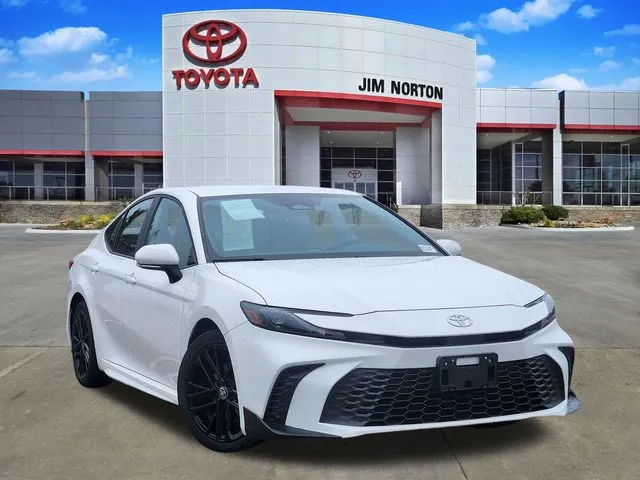 White 2025 Toyota Camry SE for sale in Tulsa, OK