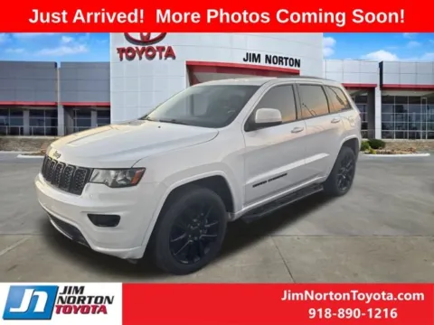 Photos of 2018 Jeep Grand Cherokee Altitude for sale in Tulsa, OK at Jim Norton Toyota
