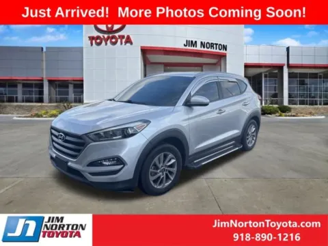 Photos of 2016 Hyundai Tucson SE for sale in Tulsa, OK at Jim Norton Toyota