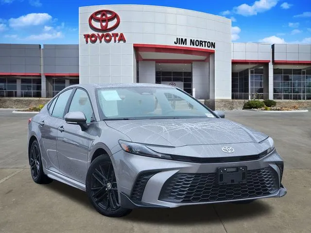 Gray 2025 Toyota Camry SE for sale in Tulsa, OK