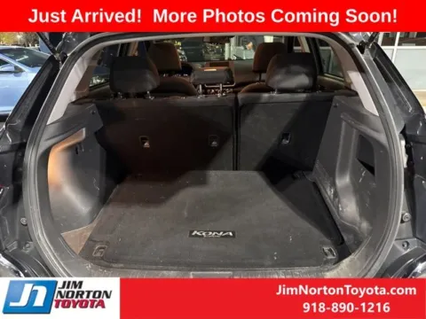 More photos of 2022 Hyundai Kona SEL at Jim Norton Toyota, OK