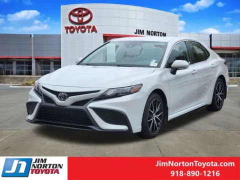 Another view of 2023 Toyota Camry SE for sale in Tulsa, OK at Jim Norton Toyota