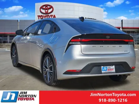 More photos of 2026 Toyota Prius XLE at Jim Norton Toyota, OK