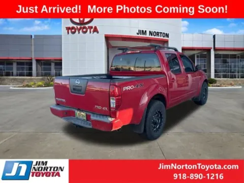 More photos of 2011 Nissan Frontier PRO-4X at Jim Norton Toyota, OK
