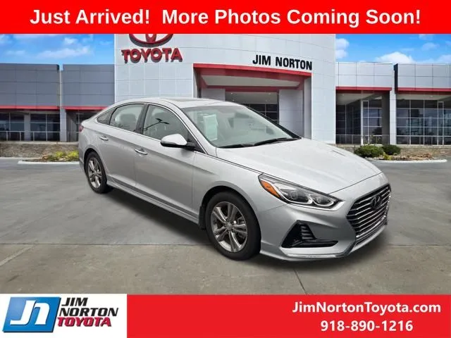 Silver 2018 Hyundai Sonata Limited for sale in Tulsa, OK