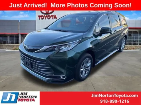 Photos of 2024 Toyota Sienna Limited for sale in Tulsa, OK at Jim Norton Toyota