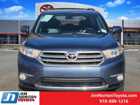 Photos of 2013 Toyota Highlander Limited for sale in Tulsa, OK at Jim Norton Toyota