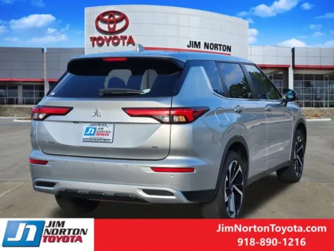 More photos of 2024 Mitsubishi Outlander SE at Jim Norton Toyota, OK