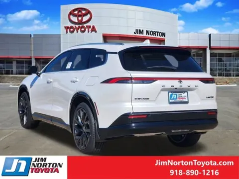 More photos of 2025 Toyota Crown Signia Limited at Jim Norton Toyota, OK