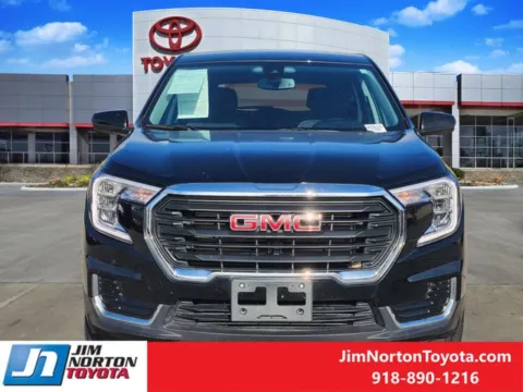 Photos of 2024 GMC Terrain SLE for sale in Tulsa, OK at Jim Norton Toyota