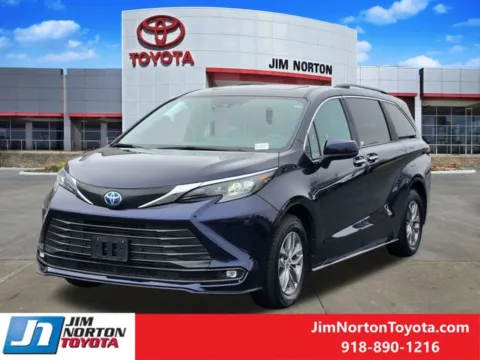 Another view of 2025 Toyota Sienna XLE for sale in Tulsa, OK at Jim Norton Toyota