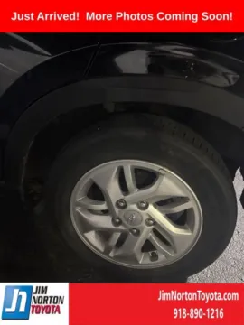 More photos of 2022 Hyundai Venue SE at Jim Norton Toyota, OK