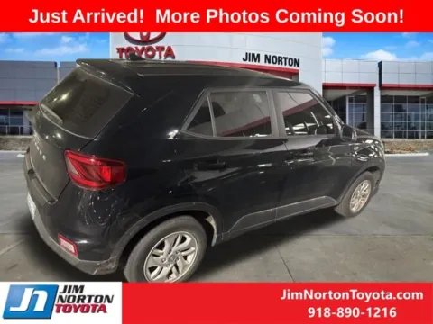 Another view of 2022 Hyundai Venue SE for sale in Tulsa, OK at Jim Norton Toyota