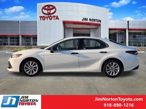 More photos of 2023 Toyota Camry LE at Jim Norton Toyota, OK