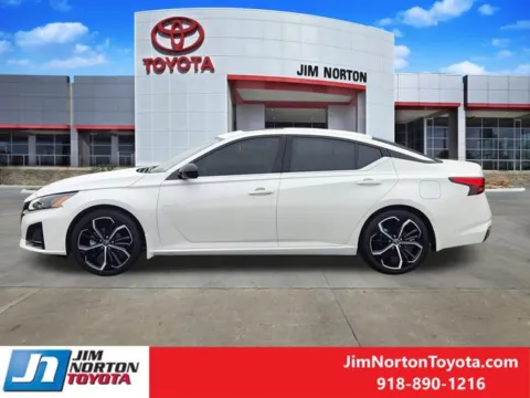 More photos of 2024 Nissan Altima 2.5 SR at Jim Norton Toyota, OK