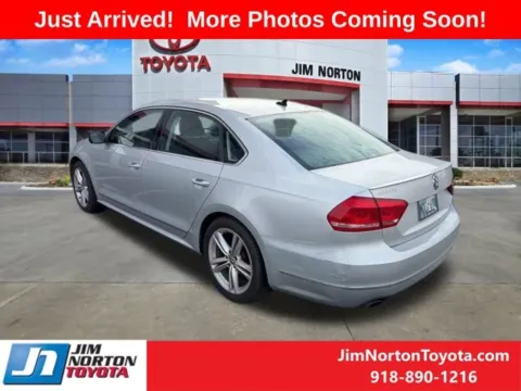 More photos of 2014 Volkswagen Passat SEL Premium at Jim Norton Toyota, OK