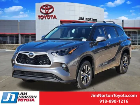 Photos of 2026 Toyota Highlander XLE for sale in Tulsa, OK at Jim Norton Toyota