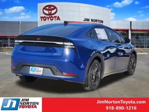 Another view of 2026 Toyota Prius Plug-In Hybrid SE for sale in Tulsa, OK at Jim Norton Toyota