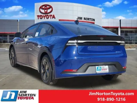 More photos of 2026 Toyota Prius Plug-In Hybrid SE at Jim Norton Toyota, OK