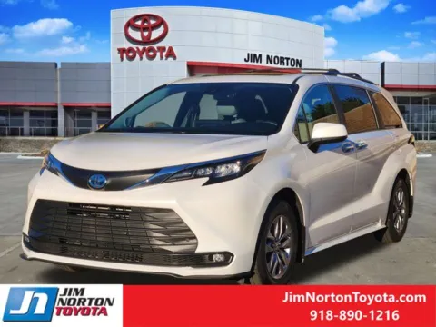 Another view of 2025 Toyota Sienna XLE for sale in Tulsa, OK at Jim Norton Toyota