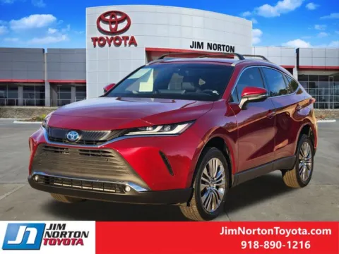 Another view of 2023 Toyota Venza XLE for sale in Tulsa, OK at Jim Norton Toyota