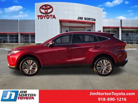 More photos of 2023 Toyota Venza XLE at Jim Norton Toyota, OK