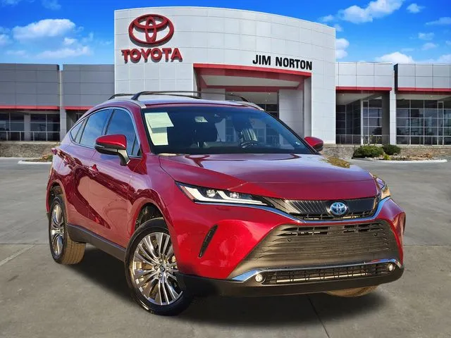 Red 2023 Toyota Venza XLE for sale in Tulsa, OK