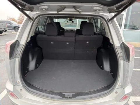 More photos of 2018 Toyota RAV4 XLE at Jim Norton Toyota, OK