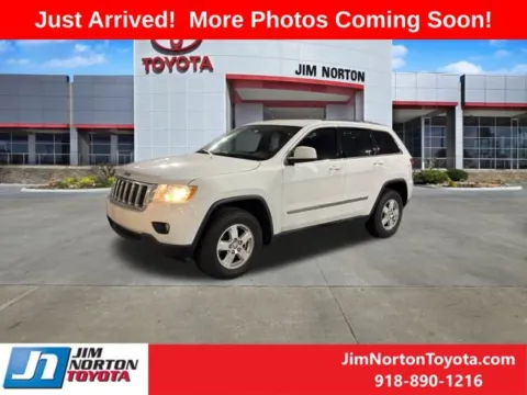 White 2013 Jeep Grand Cherokee Laredo for sale in Tulsa, OK