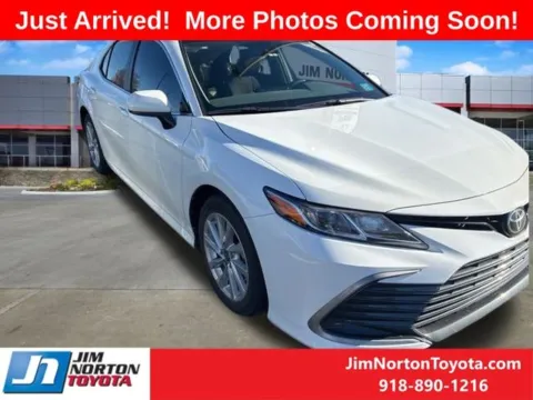 White 2024 Toyota Camry LE for sale in Tulsa, OK