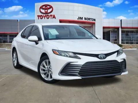 White 2024 Toyota Camry LE for sale in Tulsa, OK