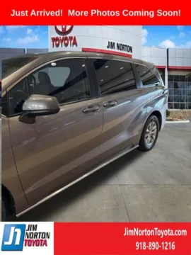 Photos of 2022 Toyota Sienna LE for sale in Tulsa, OK at Jim Norton Toyota