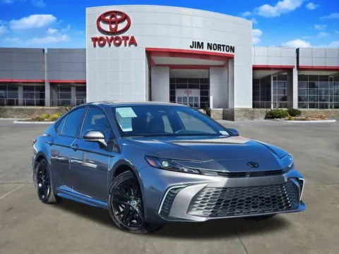 Silver 2025 Toyota Camry SE for sale in Tulsa, OK