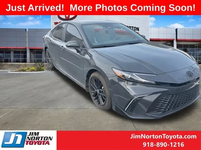 Gray 2025 Toyota Camry SE for sale in Tulsa, OK