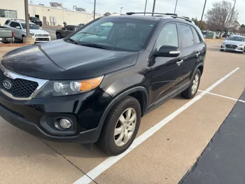 More photos of 2013 Kia Sorento LX at Jim Norton Toyota, OK