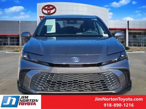 Photos of 2025 Toyota Camry SE for sale in Tulsa, OK at Jim Norton Toyota