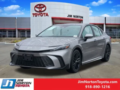 Another view of 2025 Toyota Camry SE for sale in Tulsa, OK at Jim Norton Toyota