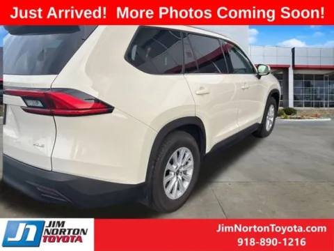 Another view of 2024 Toyota Grand Highlander XLE for sale in Tulsa, OK at Jim Norton Toyota