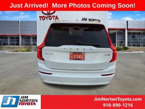More photos of 2023 Volvo XC90 B5 Core at Jim Norton Toyota, OK