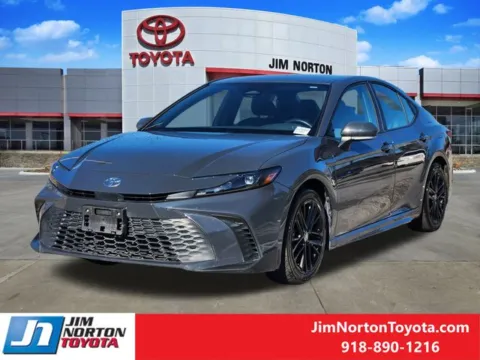 Another view of 2025 Toyota Camry SE for sale in Tulsa, OK at Jim Norton Toyota