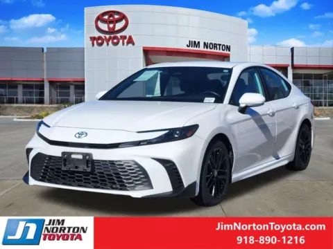 Another view of 2025 Toyota Camry SE for sale in Tulsa, OK at Jim Norton Toyota