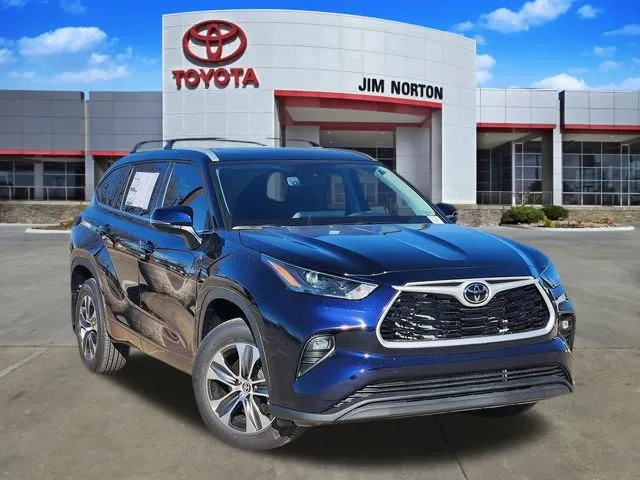 2026 Toyota Highlander XLE for sale in Tulsa, OK