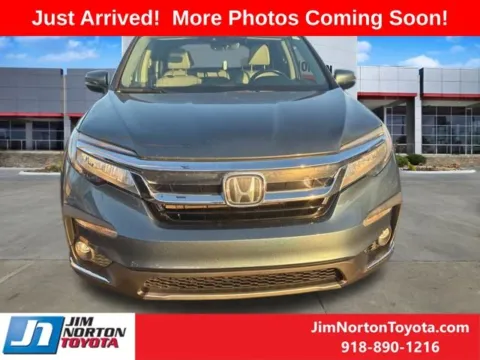 Photos of 2019 Honda Pilot Touring for sale in Tulsa, OK at Jim Norton Toyota