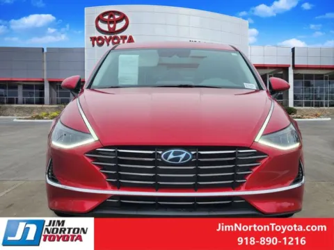 Photos of 2020 Hyundai Sonata SE for sale in Tulsa, OK at Jim Norton Toyota