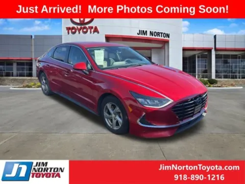 Red 2020 Hyundai Sonata SE for sale in Tulsa, OK