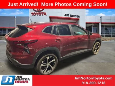 More photos of 2025 Chevrolet Trax 1RS at Jim Norton Toyota, OK
